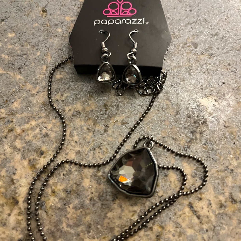 Earring & Necklace Set